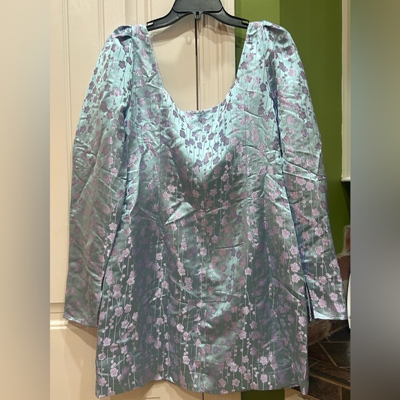 Sau Lee Jen Chinese
Sleeved jacquard mini dress size 10 - Picture 7 of 8